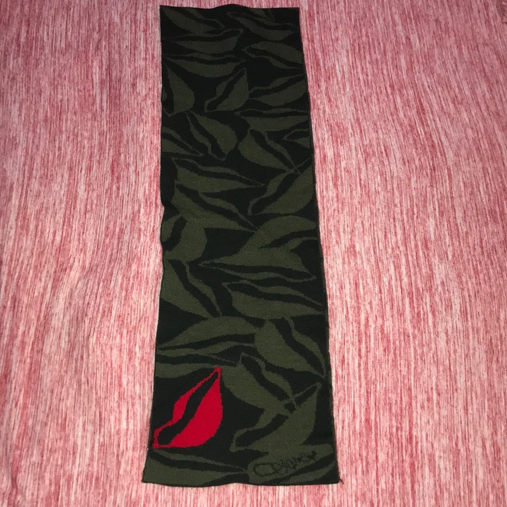 DVF Lips Scarf
